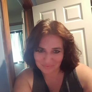 Meet your Posher, Eleanor